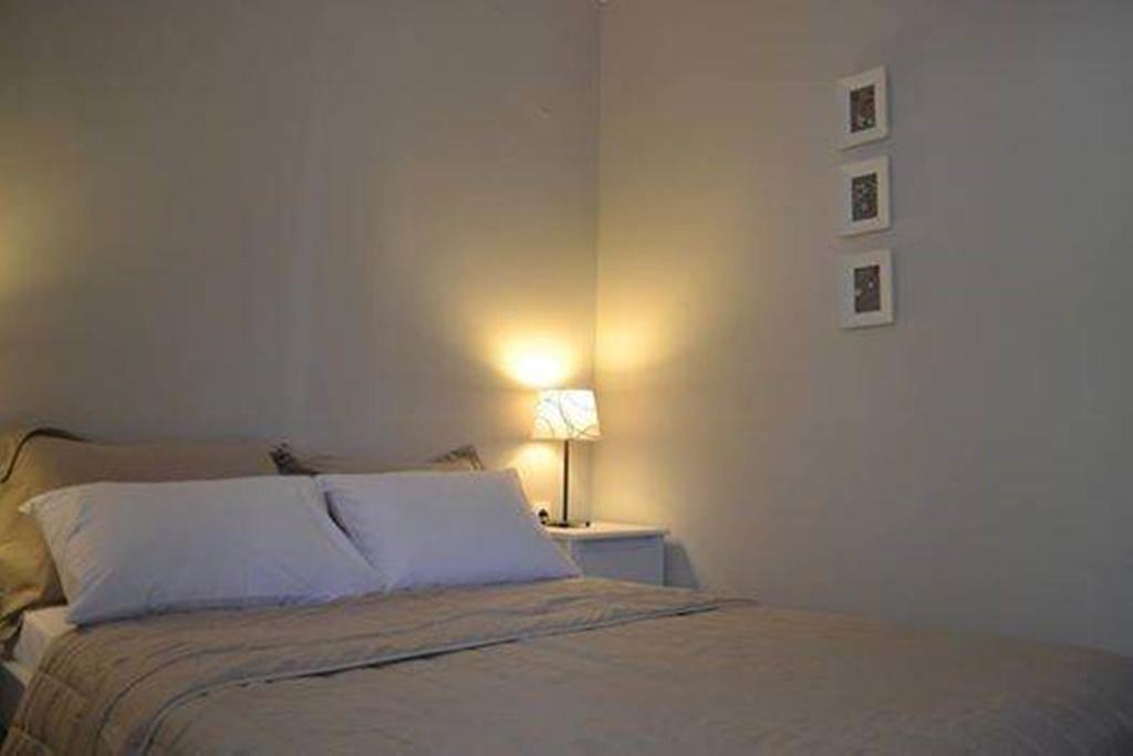 Smaragdi Studios Pefkari Chambre photo