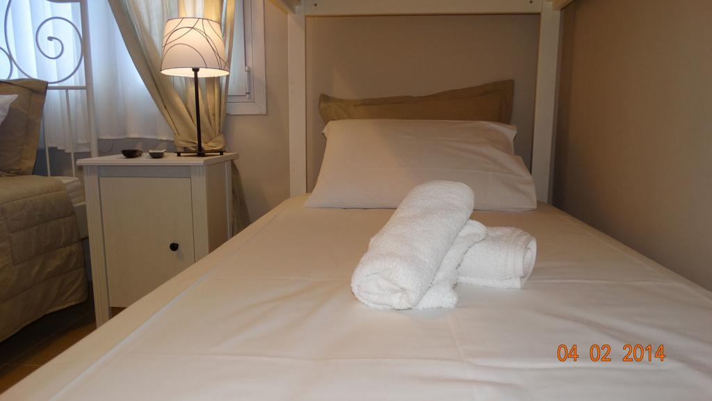 Smaragdi Studios Pefkari Chambre photo